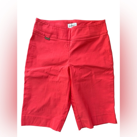 Peck & Peck Pants - Peck & Peck Women's City Shorts In Coral Size 8